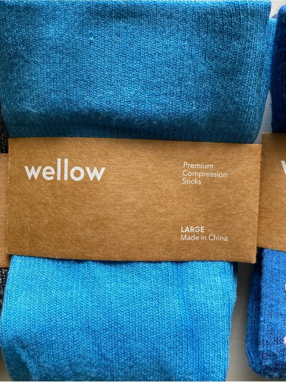 Wellow compression Crew Socks - Gray, Teal, Blue (3-Pack) size large